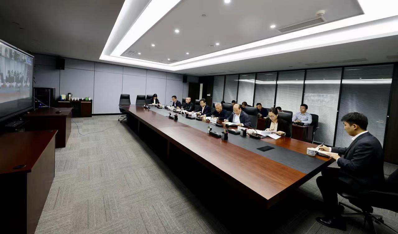 091667984447888103.jpeg 74cc1993b2183350281f9fd0436c6fe.jpg