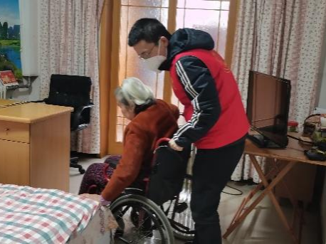 【疫情防控】盡銳出戰(zhàn)護我城，工投先鋒在行動 ——集團干部下沉一線系列（二）