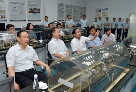 DSC_1573.JPG DSC_1573.JPG