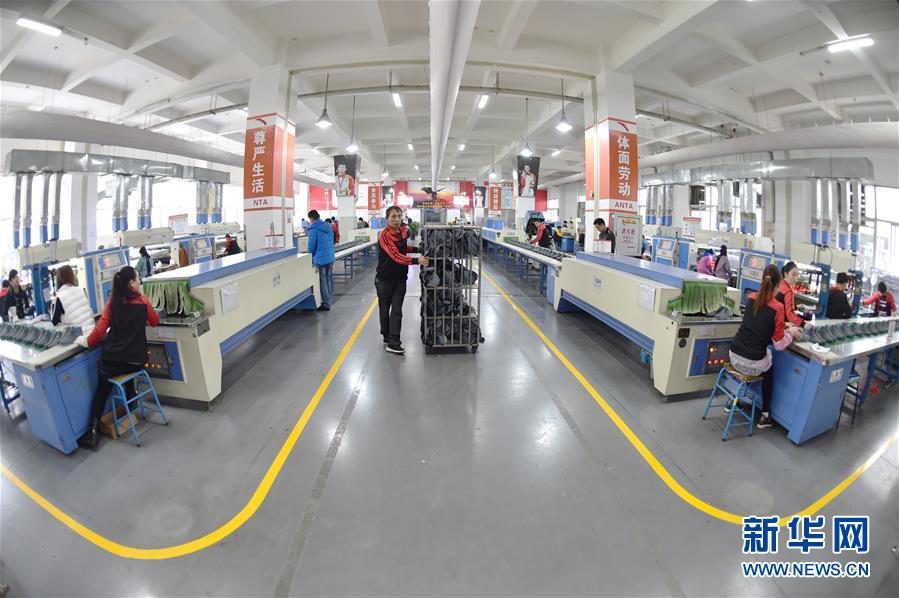 (新華全媒頭條·壯闊東方潮 奮進新時代——慶祝改革開放40年·圖文互動)(4)敢為天下先 愛拼才會贏——“晉江經(jīng)驗”啟示錄